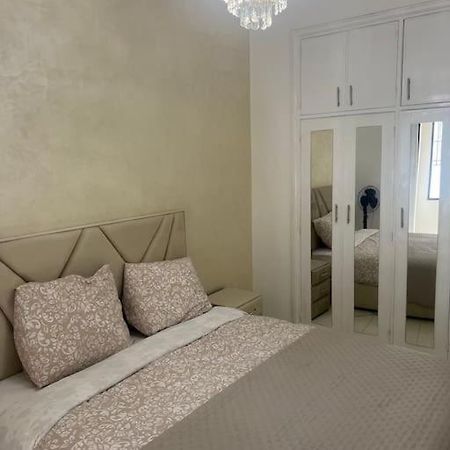 Appartement Centre 600M Plage Tanger Exterior foto