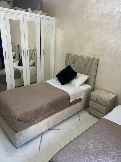Appartement Centre 600M Plage Tanger Exterior foto