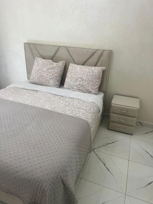 Appartement Centre 600M Plage Tanger Exterior foto